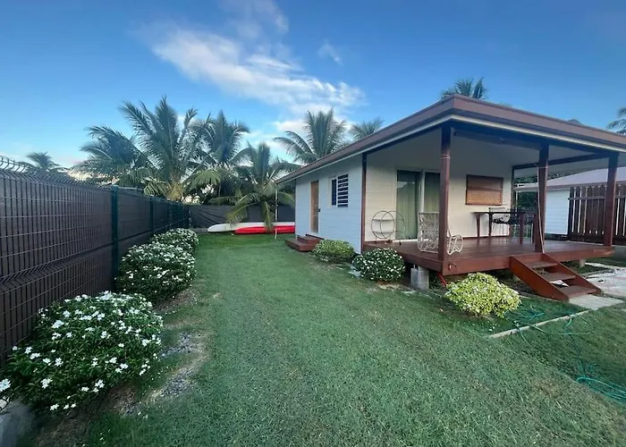 Fully Equipped Bungalow Next To A White Sand Beach